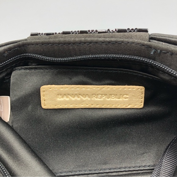 Banana Republic Juliette Black Satin Clutch - Picture 13 of 14